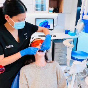 porcelain veneer dentist